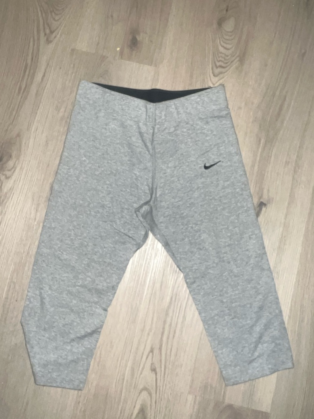 Nike Gray Capri Leggings Size Small Cotton Blend - Picture 11 of 14